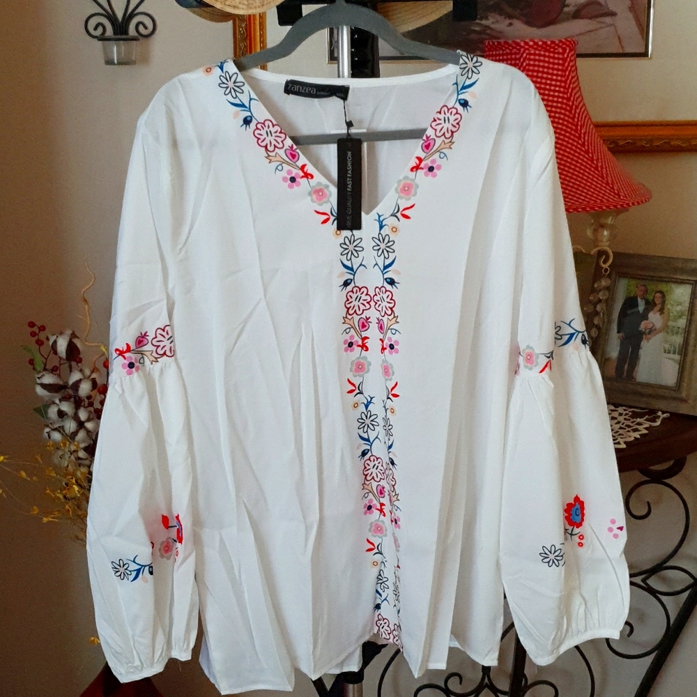 Women's dress shirt.
